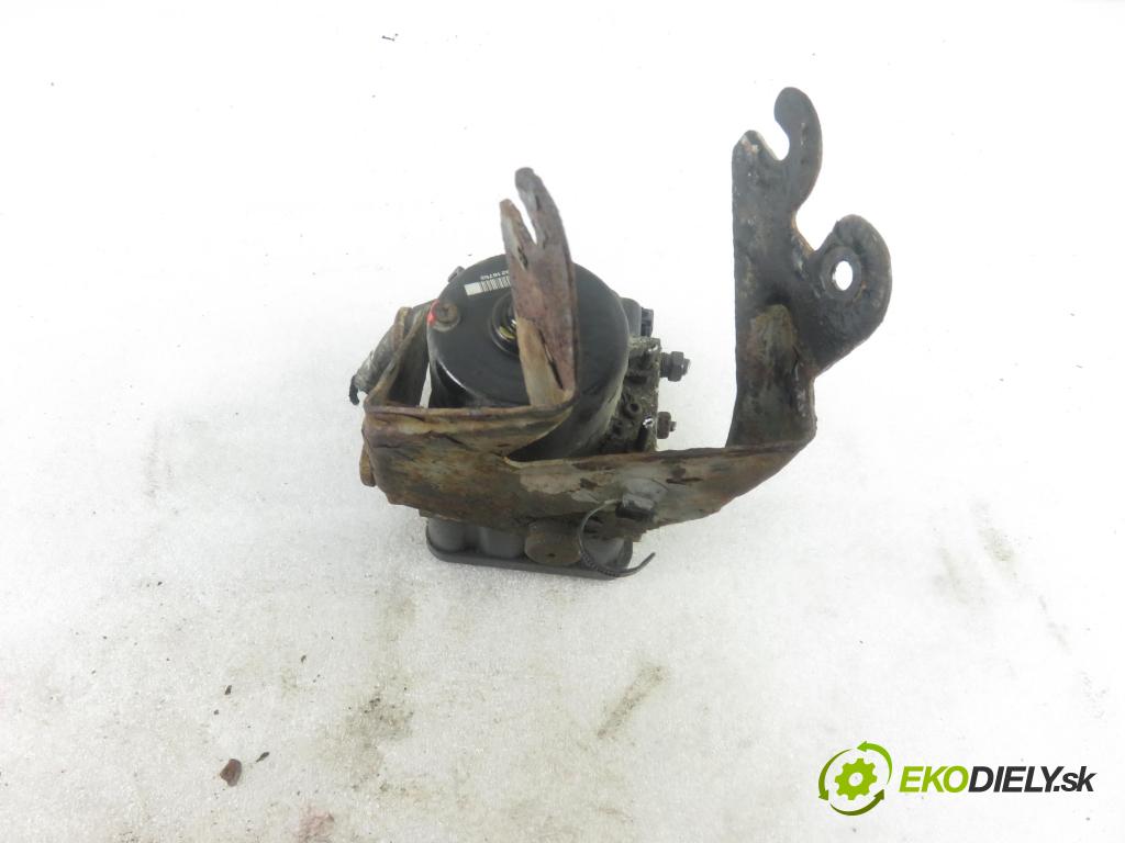 PEUGEOT 1007 (KM_) HB 2005 0,00 1.4 - KFV (TU3A) 1360,00 Pumpa ABS 9654777580 ; 10096011543 (Pumpy ABS)