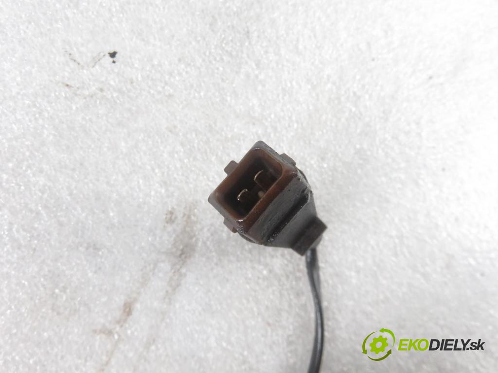 VW GOLF IV (1J1) HB 2000 66,00 1.9 TDI - AGR 1896,00 vstřikovací ventily 038130201F ; 038130201G (Vstřikovací ventily)