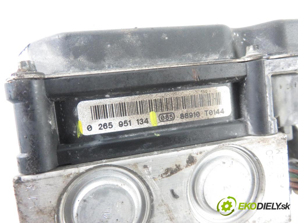 PEUGEOT 308 SW KOMBI 2008 103,00 1.6 THP 140 - 5FT (EP6DT) 1598,00 Pumpa ABS 0265951134 ; 9665363180 ; 0265230491 (Pumpy ABS)