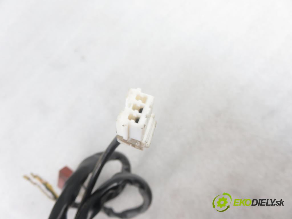 HONDA CIVIC VI Fastback (MA, MB) LIFTBACK 1999 66,00 1.4 i (MA8, MB2) - D14Z4 1396,00 spinačka C57901 (Spínacie skrinky a kľúče)