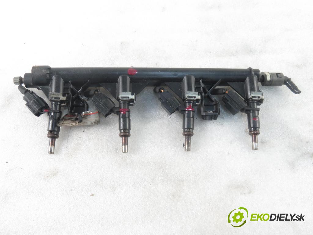 PEUGEOT 207 (WA_, WC_) HB 2008 70,00 1.4 16v VTI 95 - 8FS 1397,00 Lišta vstrekovacia V757564580 ; V752817680 (Vstrekovacie lišty)