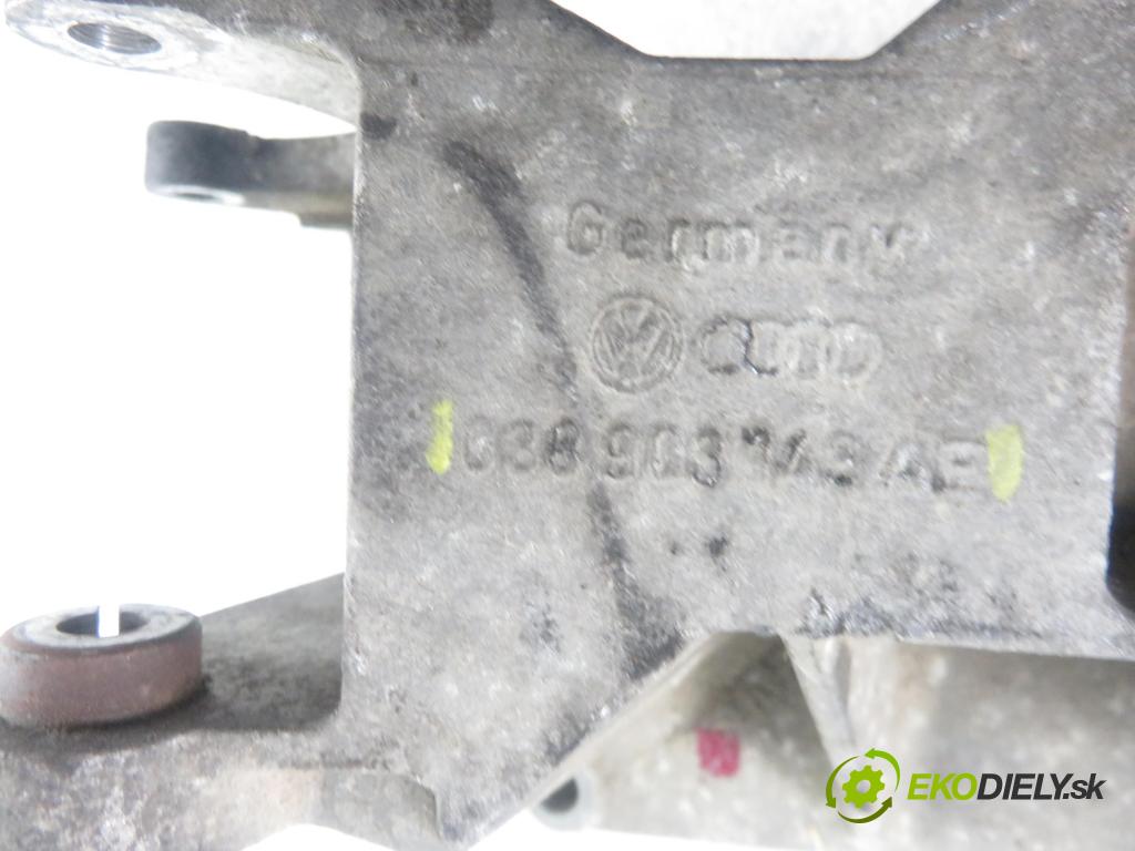 AUDI A4 (8D2, B5) SEDAN 2000 85,00 1.9 TDI - AJM 1896,00 uchycení alternátora 038903143AE