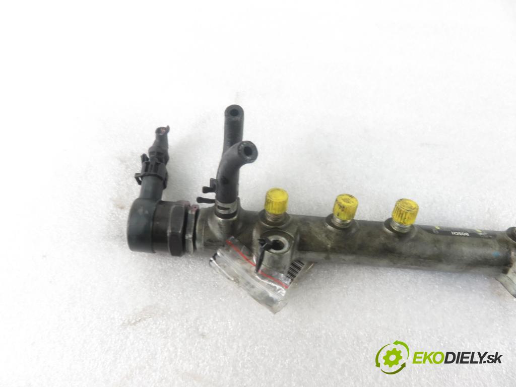 TOYOTA YARIS (_P1_) HB 2002 55,00 1.4 D-4D (NLP10_) - 1ND-TV 1364,00 Lišta vstrekovacia 0445214032 ; 0281002507 ; 028002521 (Vstrekovacie lišty)