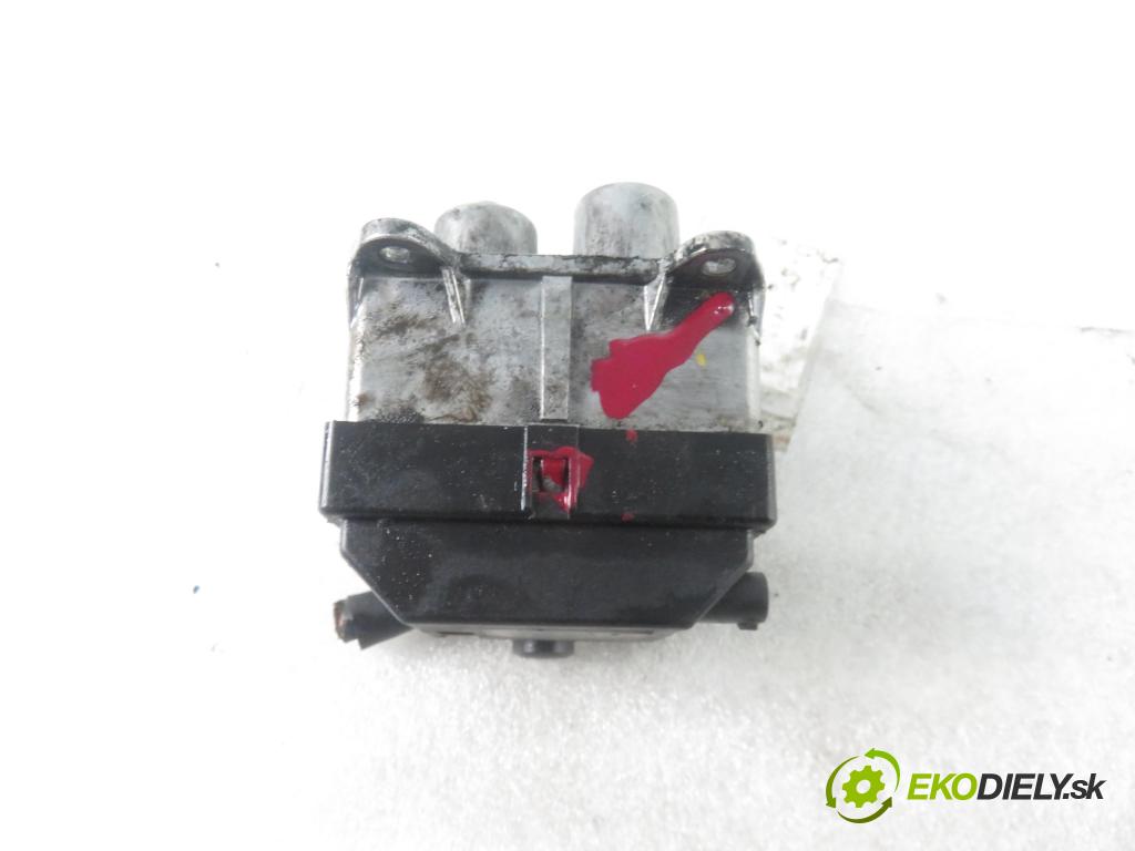 MERCEDES-BENZ KLASA C (W203) SEDAN 2000 105,00 C 220 CDI 143 - OM 611.962 2148,00 vody 0001591504 (Ohřívání, ventilace)