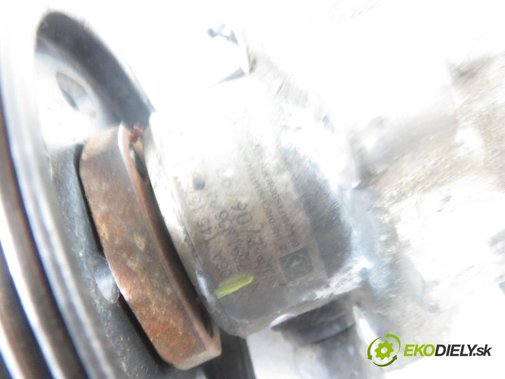 AUDI A3 (8L1) HB 1997 110,00 1.8 T - AGU 1781,00 Pumpa servočerpadlo 06A145157 (Servočerpadlá, pumpy riadenia)