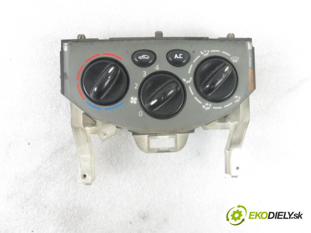 NISSAN PRIMASTAR Autobus (X83) BUS 2003 74,00 1.9 dCi 100 - F9Q 760 1870,00 Panel kúrenia KLIMATIZACE: W964098P