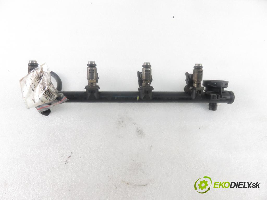 RENAULT SCENIC I (JA0/1_) MINIVAN 1999 79,00 1.6 16V 107 - K4M 700 1598,00 Lišta vstrekovacia 048H104274 ; 7700112519 ; IWP026 (Vstrekovacie lišty)