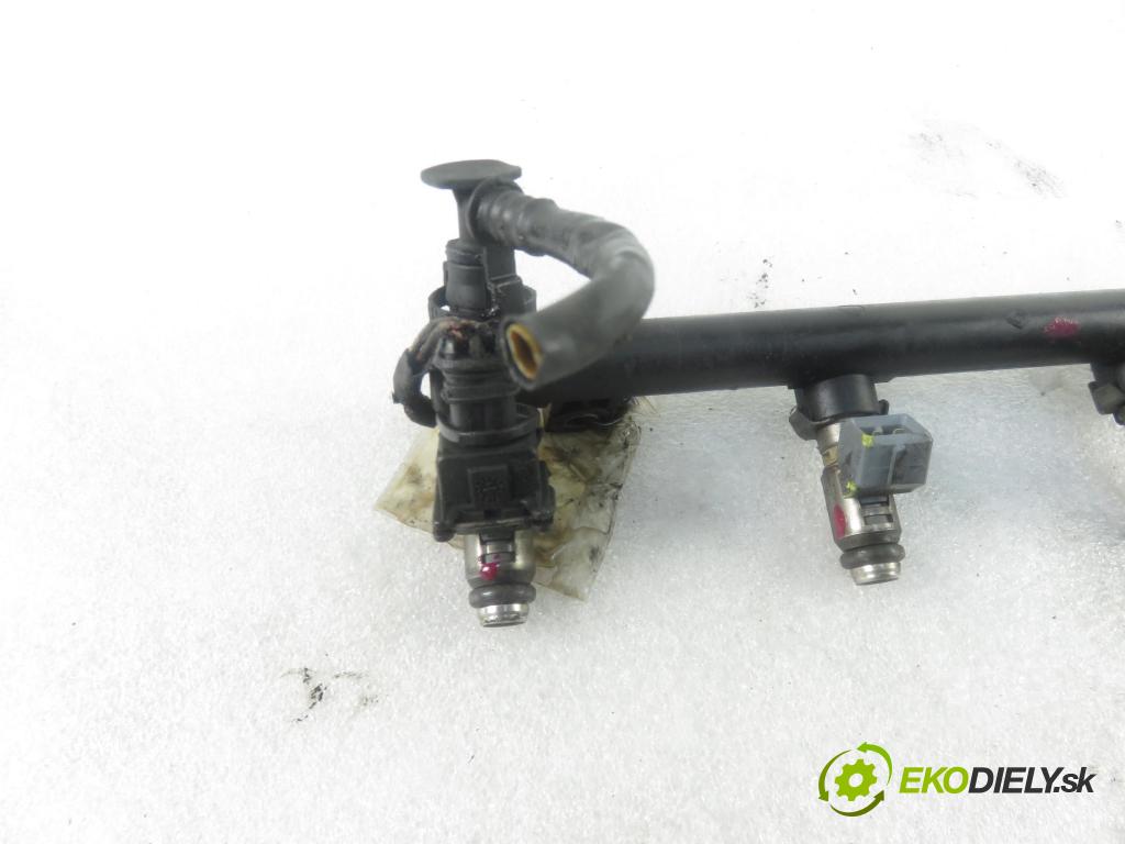 RENAULT SCENIC I (JA0/1_) MINIVAN 1999 79,00 1.6 16V 107 - K4M 700 1598,00 Lišta vstrekovacia 048H104274 ; 7700112519 ; IWP026 (Vstrekovacie lišty)