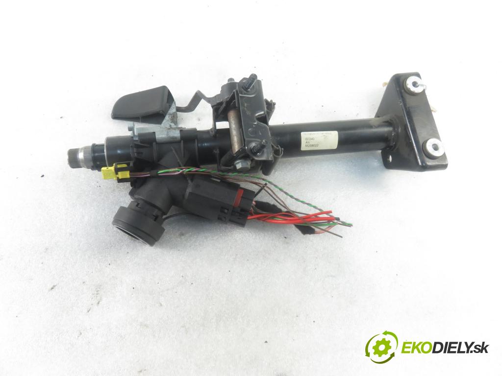 MERCEDES-BENZ VANEO (414) MINIVAN 2002 67,00 1.7 CDI (414.700) - OM 668.914 1689,00 Hriadeľ, tyč volantu A1684620184 (Tyče riadenia (volantu))