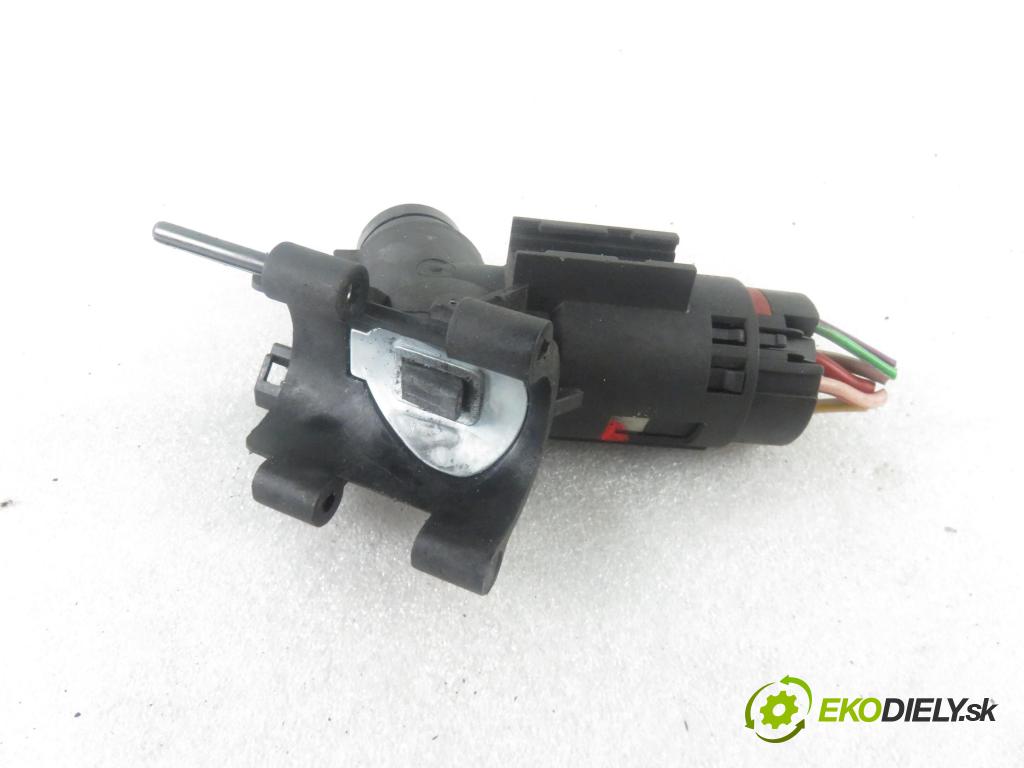 MERCEDES-BENZ KLASA A (W168) HB 1998 44,00 A 160 CDI (168.007) - OM 668.941 1689,00 spinačka A1684620253 (Spínacie skrinky a kľúče)