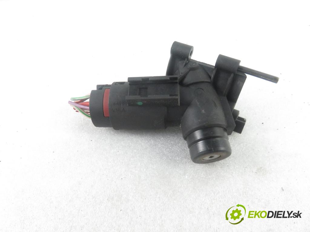 MERCEDES-BENZ KLASA A (W168) HB 1998 44,00 A 160 CDI (168.007) - OM 668.941 1689,00 spinačka A1684620253 (Spínacie skrinky a kľúče)