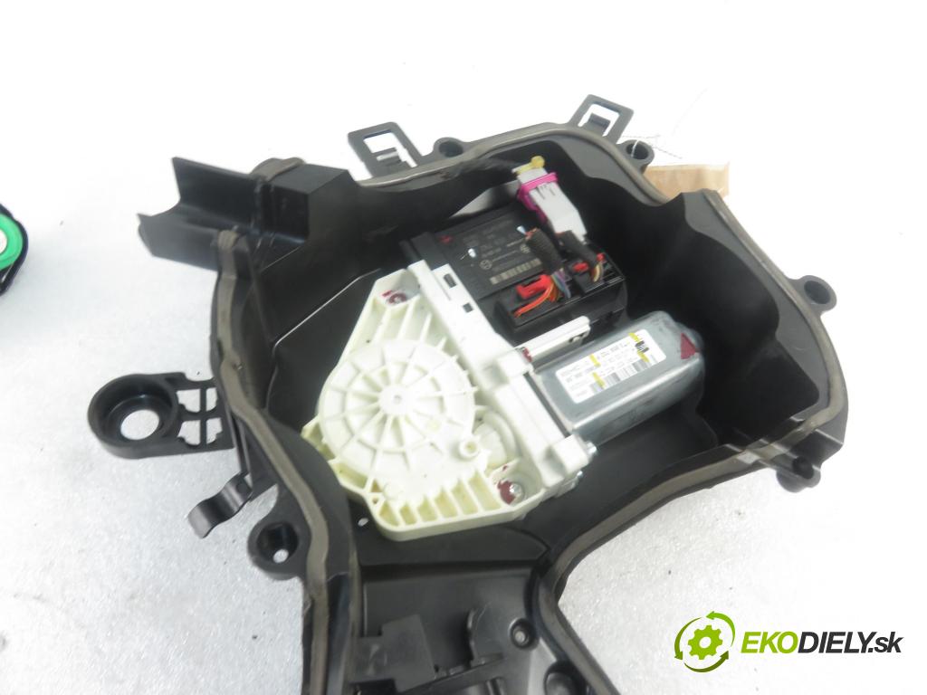 SEAT LEON (1P1) HB 2008 75,00 1.6 - BSE 1595,00 mechanismus oken PPE 1P0837402D ; 1P0867436 ; 1T0959702F