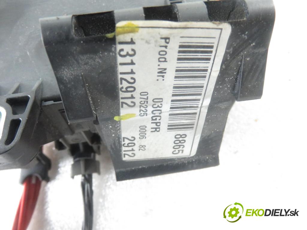 OPEL VECTRA C (Z02) SEDAN 2003 92,00 2.2 DTI 16V 125 - Y 22 DTR 2172,00 Riadiaca jednotka Motor 13112912