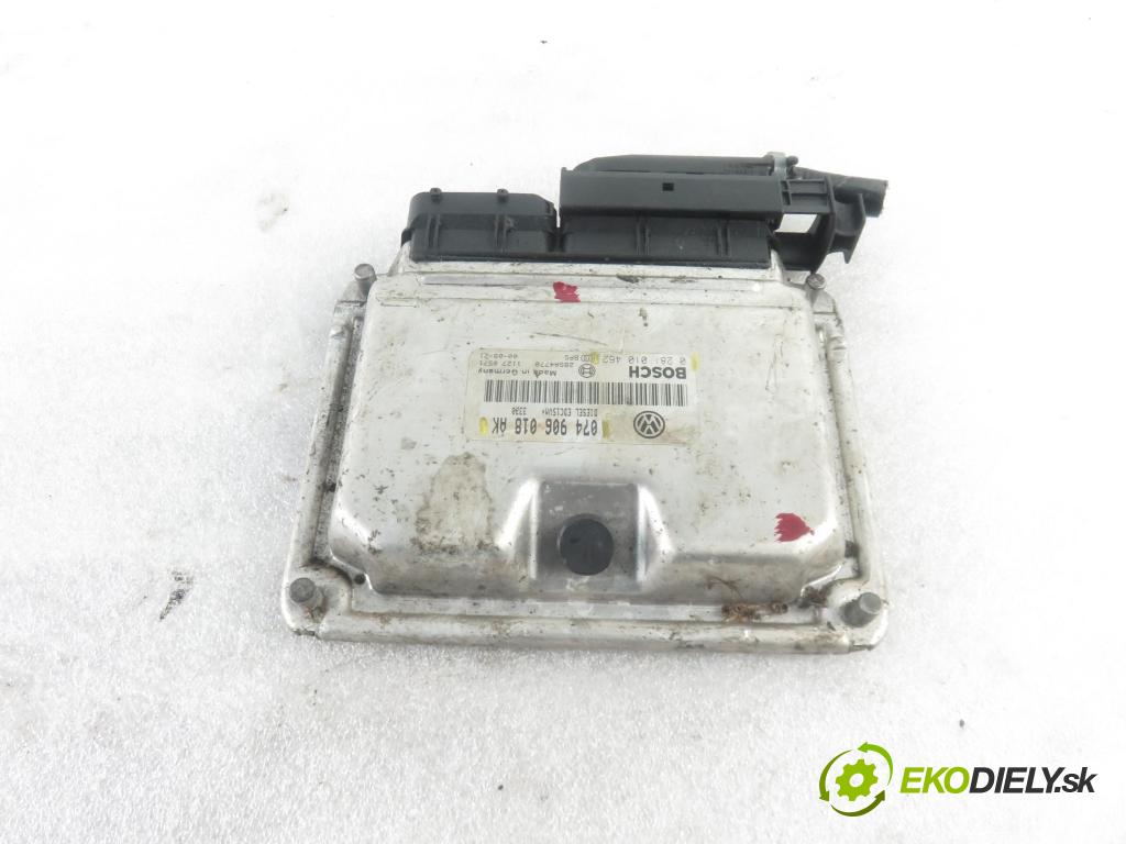 VW TRANSPORTER IV Platforma / podwozie (70E, 70L, 70M, 7DE, 7DL KABINA/PLATFORMA 2000 65,00 2.5 TDI - AJT 2461,00 Riadiaca jednotka Motor 074906018AK ; 0281010462
