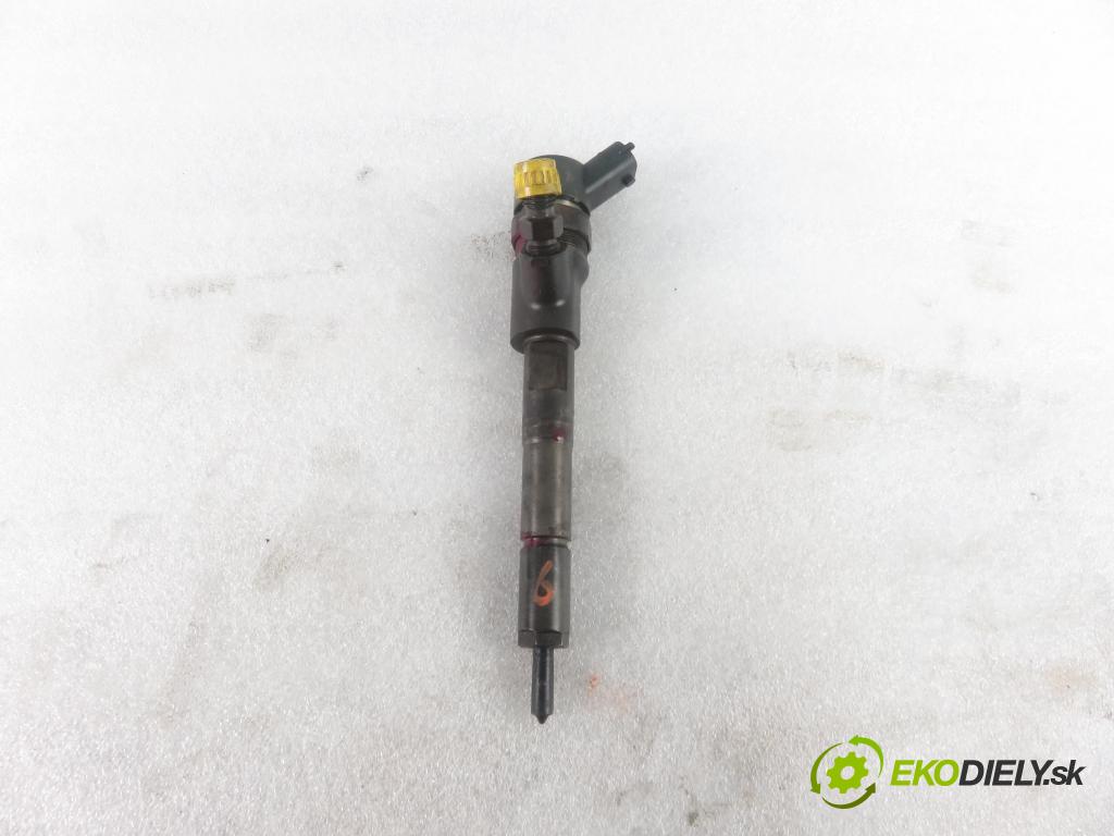 TOYOTA YARIS (_P1_) HB 2002 55,00 1.4 D-4D (NLP10_) - 1ND-TV 1364,00 vstrekovač 0445110085 ; 2367033010 (Vstrekovače)