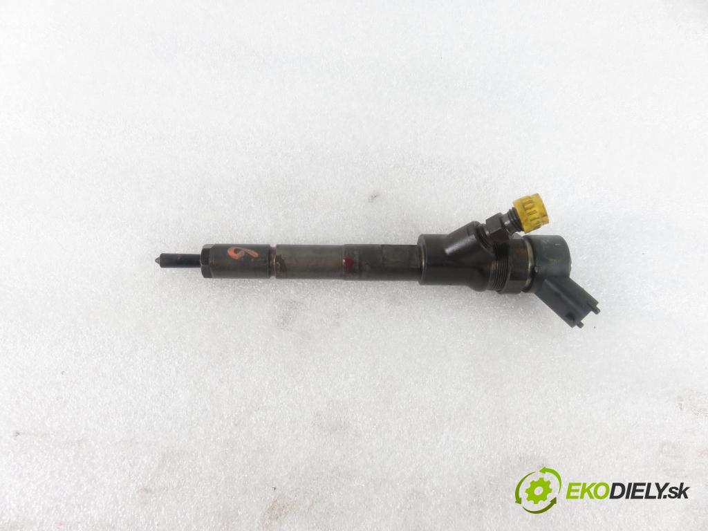TOYOTA YARIS (_P1_) HB 2002 55,00 1.4 D-4D (NLP10_) - 1ND-TV 1364,00 vstrekovač 0445110085 ; 2367033010 (Vstrekovače)
