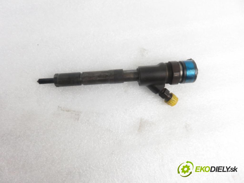 TOYOTA YARIS (_P1_) HB 2002 55,00 1.4 D-4D (NLP10_) - 1ND-TV 1364,00 vstrekovač 0445110085 ; 2367033010 (Vstrekovače)