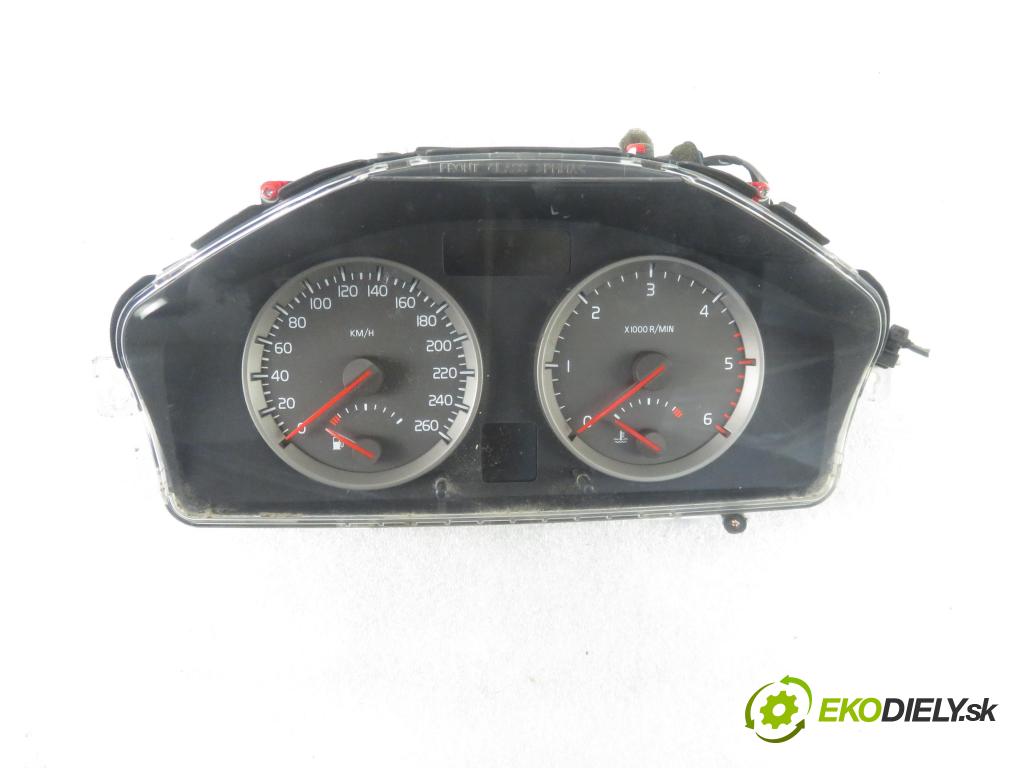 VOLVO S40 II (MS) SEDAN 2006 84,00 1.6 D2 - D 4162 T 1560,00 prístrojovka elektrický 30728645