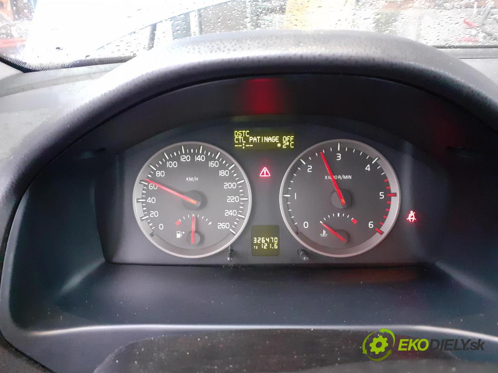VOLVO S40 II (MS) SEDAN 2006 84,00 1.6 D2 - D 4162 T 1560,00 prístrojovka elektrický 30728645