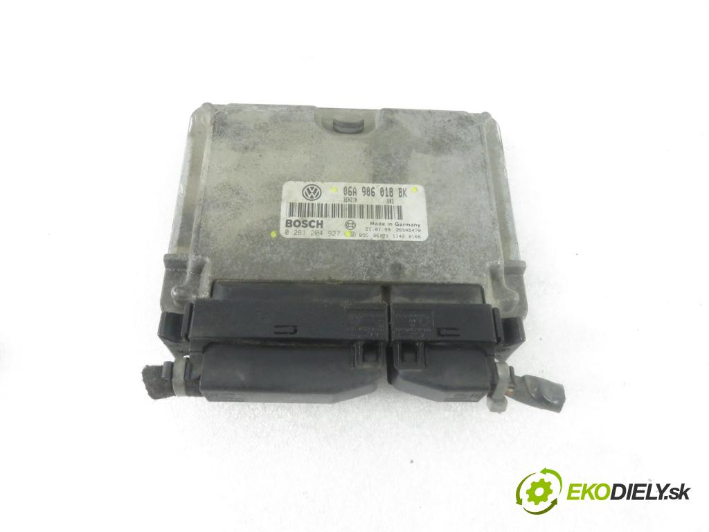 VW GOLF IV (1J1) HB 1999 92,00 1.8 4motion - AGN 1781,00 Riadiaca jednotka Motor 06A906018BK ; 0261204927
