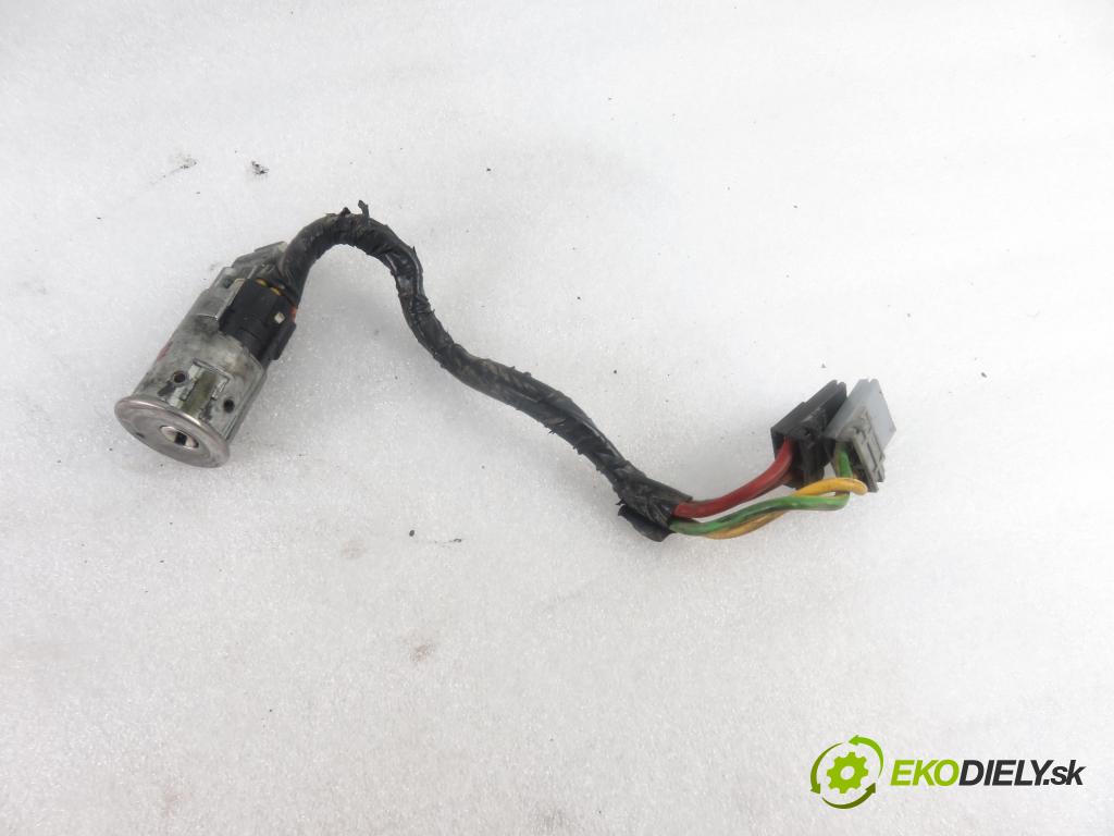 NISSAN PRIMASTAR Autobus (X83) BUS 2003 74,00 1.9 dCi 100 - F9Q 760 1870,00 spinačka  (Spínacie skrinky a kľúče)