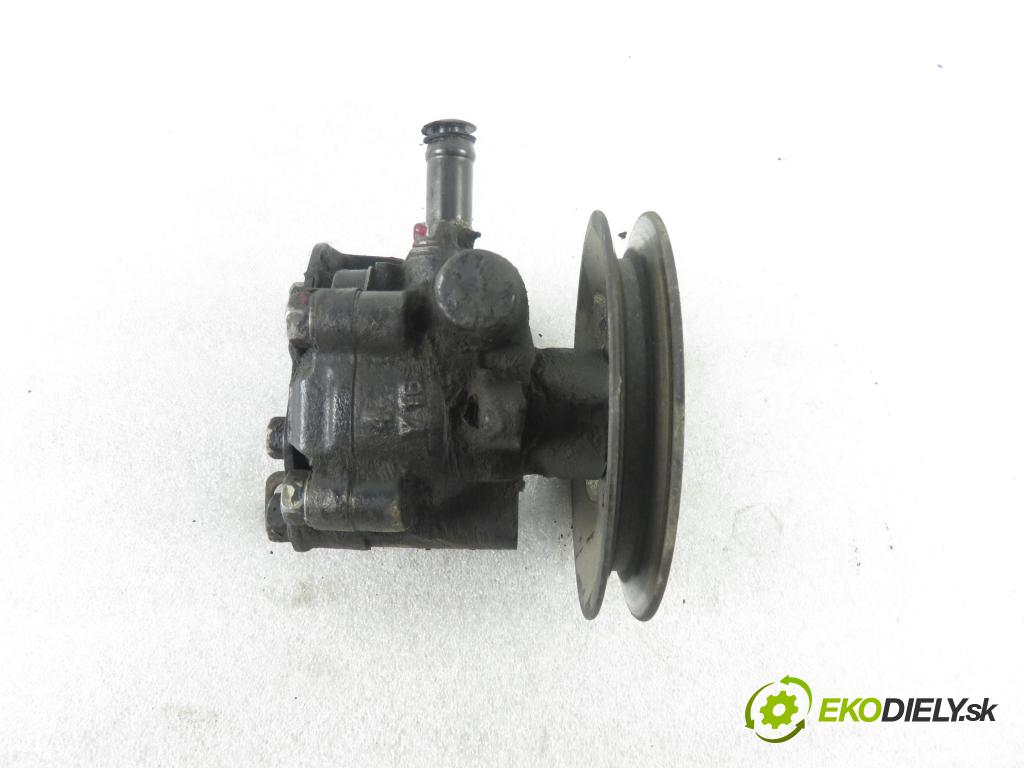 NISSAN TERRANO II (R20) TERENOWY 1995 91,00 2.4 i 12V 4WD 124 - KA24E 2389,00 Pumpa servočerpadlo  (Servočerpadlá, pumpy riadenia)