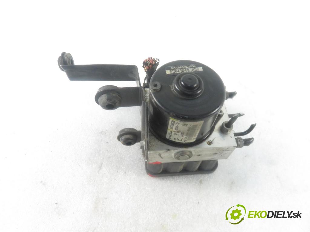 VOLVO S40 II (MS) SEDAN 2006 84,00 1.6 D2 - D 4162 T 1560,00 Pumpa ABS 30736589A ; 10096004273 ; 30736588 (Pumpy ABS)