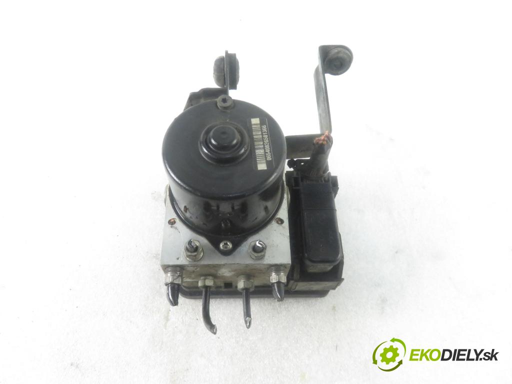 VOLVO S40 II (MS) SEDAN 2006 84,00 1.6 D2 - D 4162 T 1560,00 Pumpa ABS 30736589A ; 10096004273 ; 30736588 (Pumpy ABS)