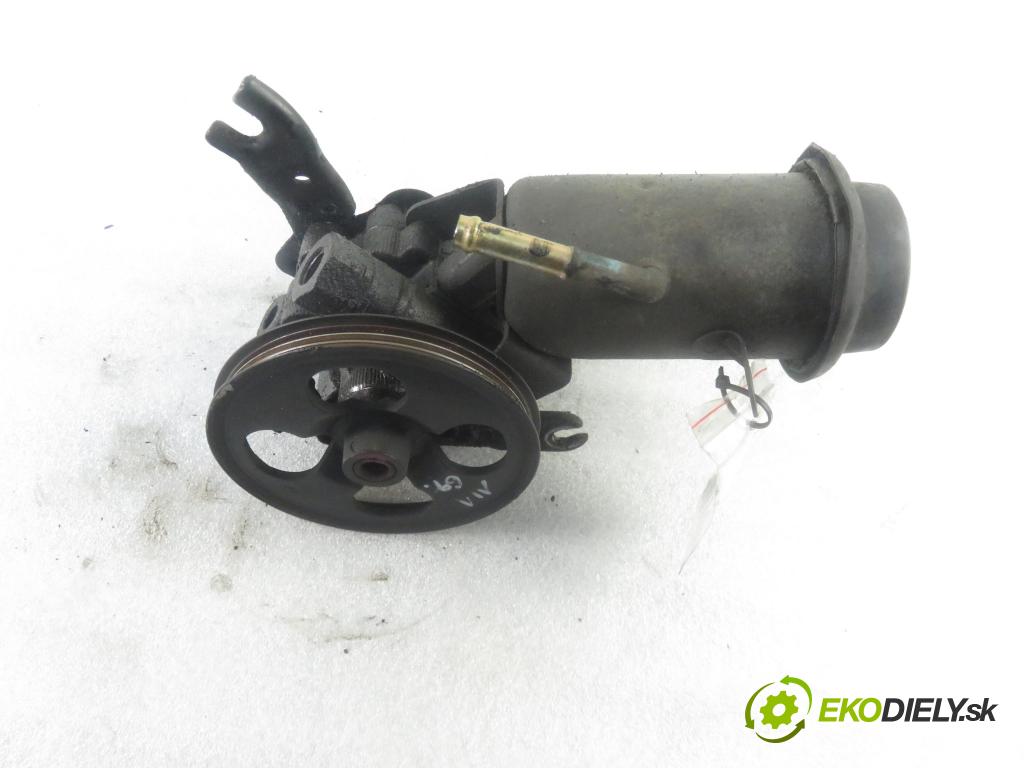 TOYOTA YARIS (_P1_) HB 2002 55,00 1.4 D-4D (NLP10_) - 1ND-TV 1364,00 Pumpa servočerpadlo  (Servočerpadlo)