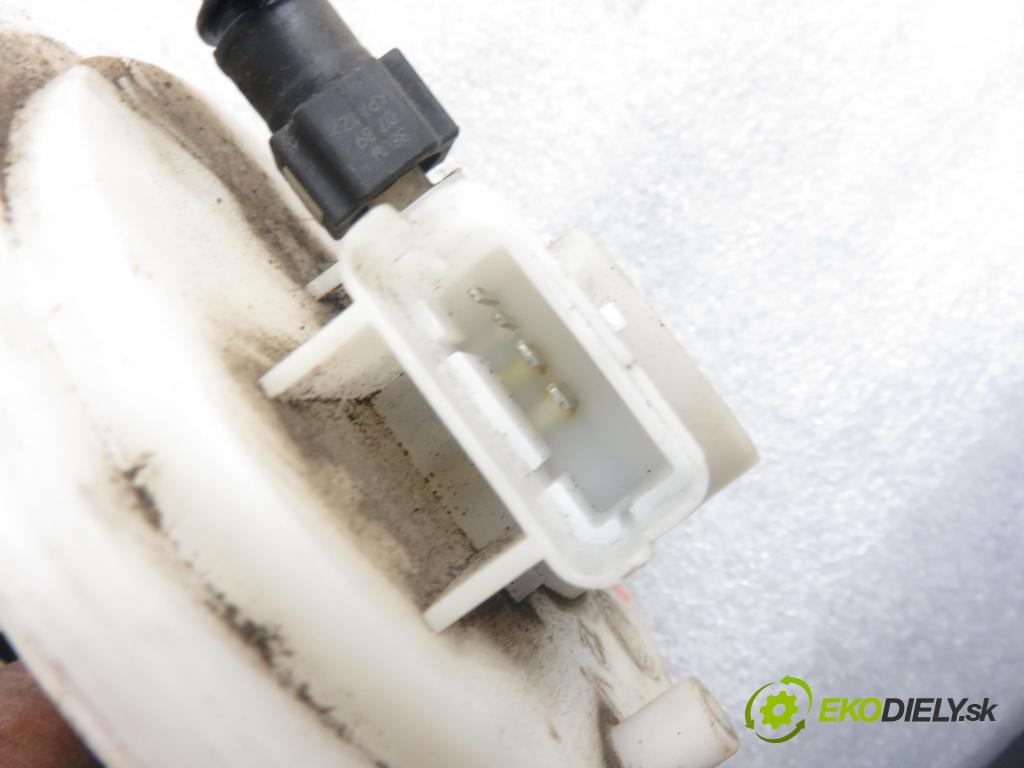 FIAT PUNTO (188_) HB 2001 44,00 1.2 60 - 188 A4.000 1242,00 pumpa paliva 46743677