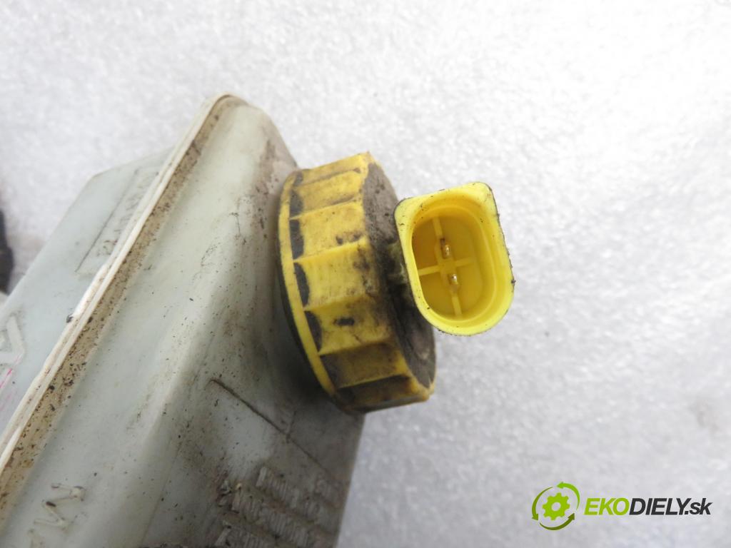 VW SHARAN (7M8, 7M9, 7M6) MINIVAN 2001 85,00 1.9 TDI PD 115 - AUY 1896,00 Posilovač 7M3612100F ; YM212B195AD ; 03785933024 (Servočerpadlá, pumpy riadenia)