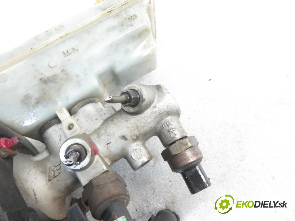 VW SHARAN (7M8, 7M9, 7M6) MINIVAN 2001 85,00 1.9 TDI PD 115 - AUY 1896,00 Posilovač 7M3612100F ; YM212B195AD ; 03785933024 (Servočerpadlá, pumpy riadenia)