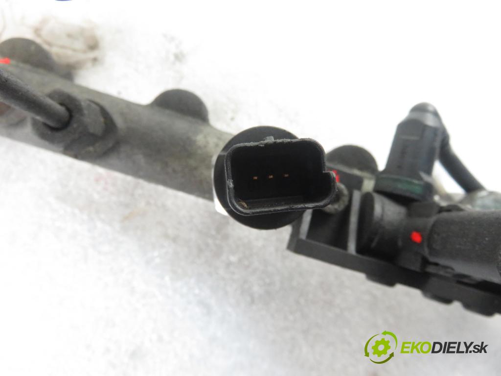 PEUGEOT 607 (9D, 9U) SEDAN 2003 98,00 2.2 HDI - 4HX (DW12TED4/FAP) 2179,00 Lišta vstrekovacia 0445214017 ; 0281002283 (Vstrekovacie lišty)