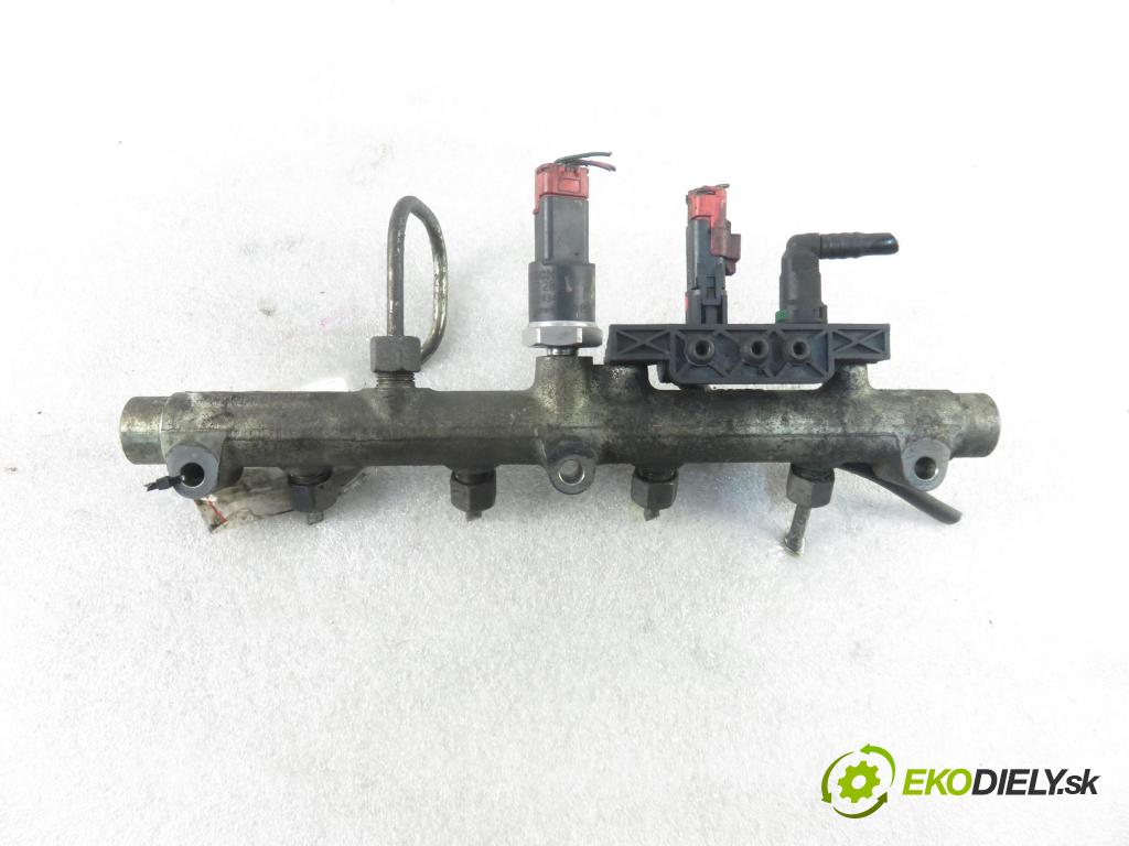 PEUGEOT 607 (9D, 9U) SEDAN 2003 98,00 2.2 HDI - 4HX (DW12TED4/FAP) 2179,00 Lišta vstrekovacia 0445214017 ; 0281002283 (Vstrekovacie lišty)