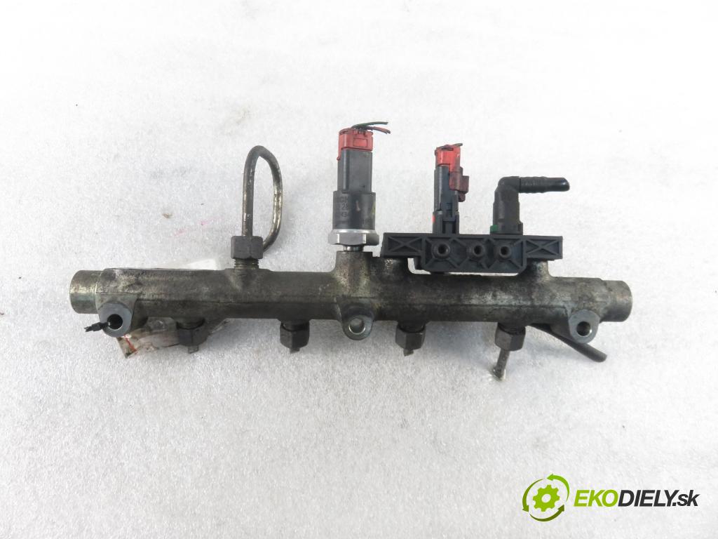 PEUGEOT 607 (9D, 9U) SEDAN 2003 98,00 2.2 HDI - 4HX (DW12TED4/FAP) 2179,00 Lišta vstrekovacia 0445214017 ; 0281002283 (Vstrekovacie lišty)