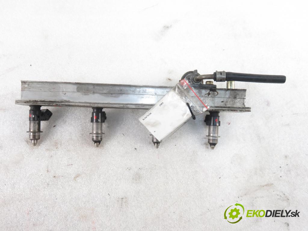 HONDA HR-V (GH) CROSSOVER 2001 77,00 1.6 16V 4WD (GH2, GH4) - D16W1 1590,00 Lišta vstrekovacia  (Vstrekovacie lišty)