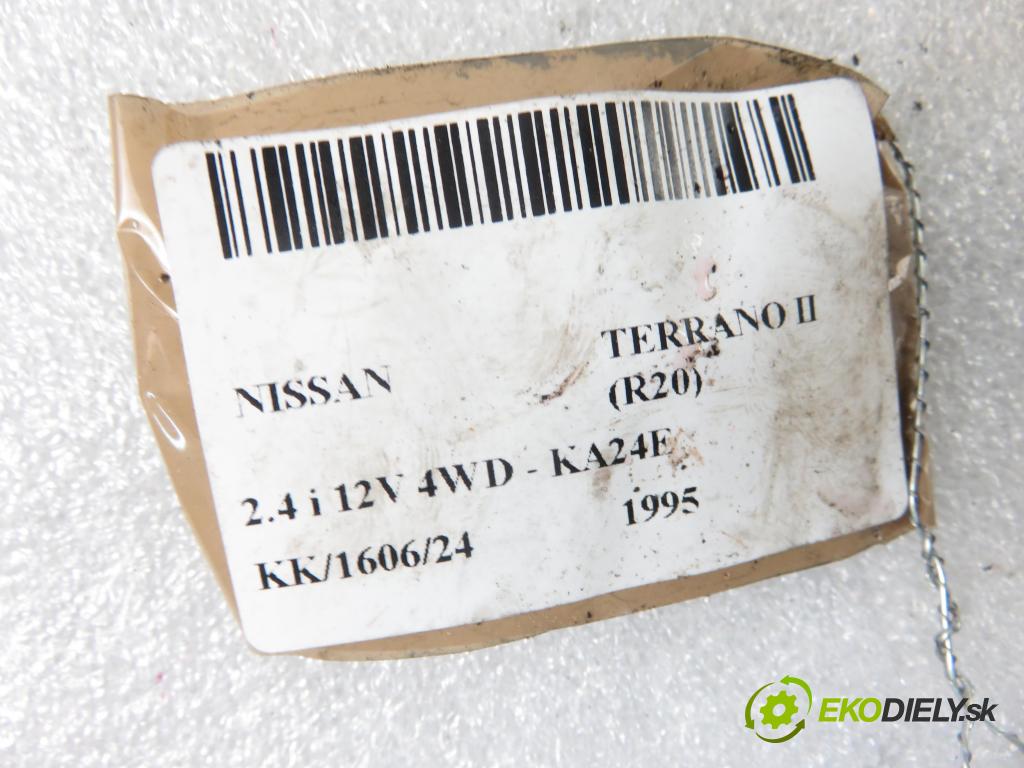 NISSAN TERRANO II (R20) TERENOWY 1995 91,00 2.4 i 12V 4WD 124 - KA24E 2389,00 motorek paliva Webasto