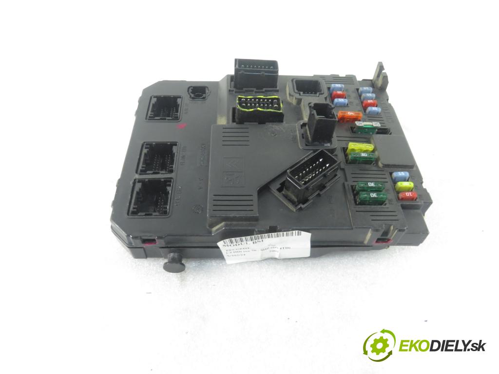 PEUGEOT 206 liftback (2A/C) HB 2002 50,00 1.4 HDi 8V 70 - 8HZ 1398,00 MODUL BSI 9657999880 ; S118085120F