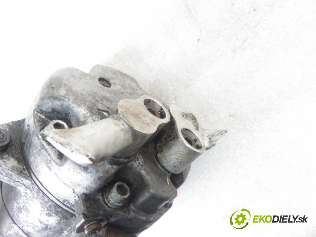 VW GOLF IV (1J1) HB 2000 55,00 1.4 16V - APE 1390,00 KOMPRESOR: klimatizácie 1J0820803G (Kompresory klimatizácie)