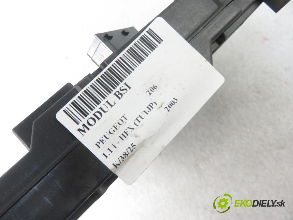 PEUGEOT 206 liftback (2A/C) HB 2003 440,00 1.1 i - HFX (TU1JP) 1124,00 MODUL BSI 9650584780 ; S118085120B
