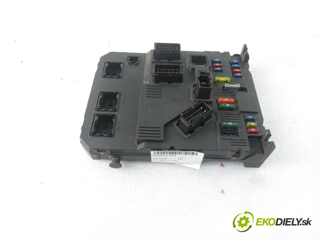 PEUGEOT 206 liftback (2A/C) HB 2003 440,00 1.1 i - HFX (TU1JP) 1124,00 MODUL BSI 9650584780 ; S118085120B