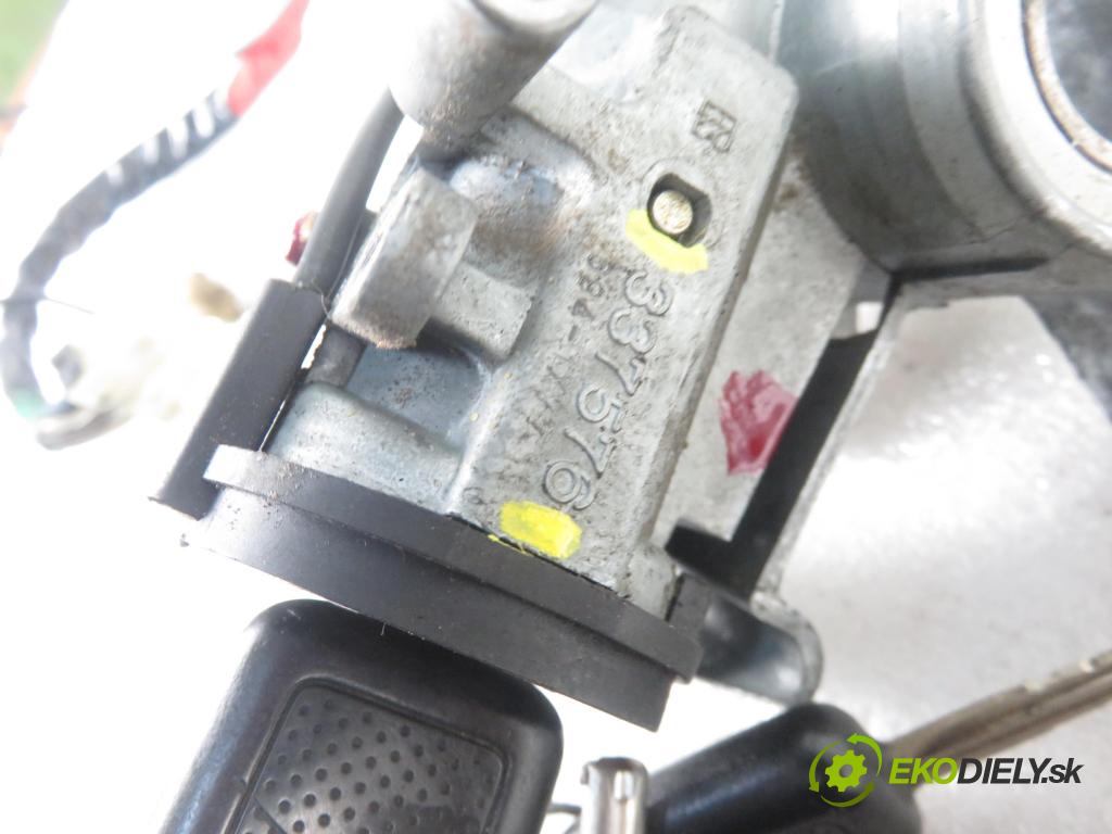 OPEL FRONTERA A (5_MWL4) TERENOWY 1997 85,00 2.5 TDS - 25TDS (VM41B) 2499,00 spinačka 337576 (Spínacie skrinky a kľúče)