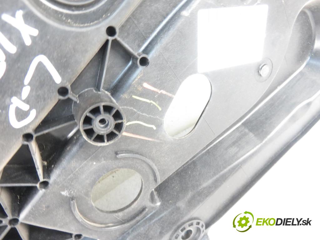FORD FIESTA V (JH_, JD_) HB 2004 50,00 1.4 TDCi 68 - F6JB 1399,00 mechanismus oken