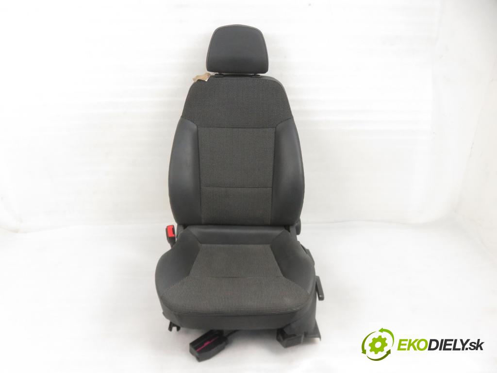 OPEL VECTRA C Kombi (Z02) KOMBI 2007 135,00 3.0 V6 CDTI - Z 30 DT 2959,00 Sedadlo šoféri