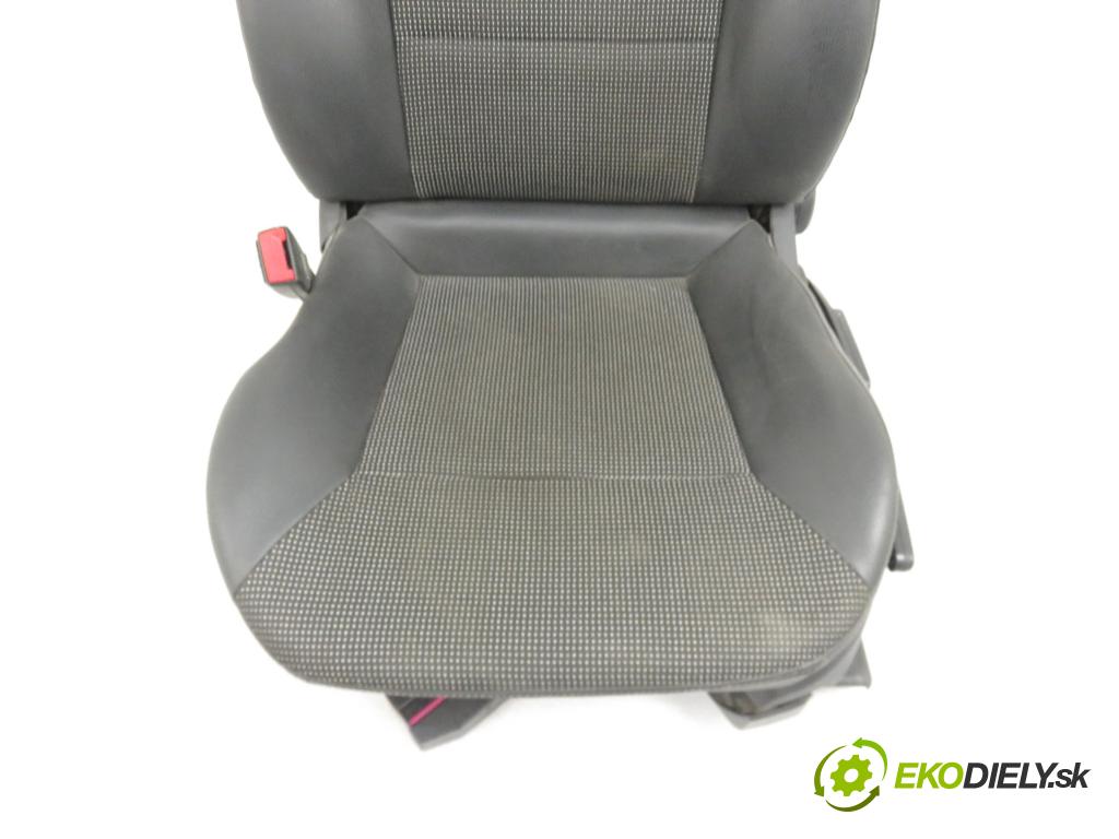 OPEL VECTRA C Kombi (Z02) KOMBI 2007 135,00 3.0 V6 CDTI - Z 30 DT 2959,00 Sedadlo šoféri