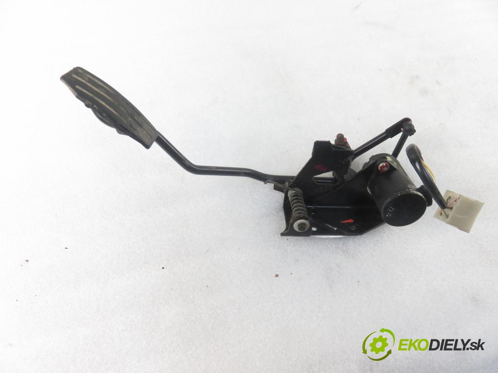 OPEL FRONTERA A (5_MWL4) TERENOWY 1997 85,00 2.5 TDS - 25TDS (VM41B) 2499,00 Potenciometer plynu 0205001055 ; 91153350 (Pedále)