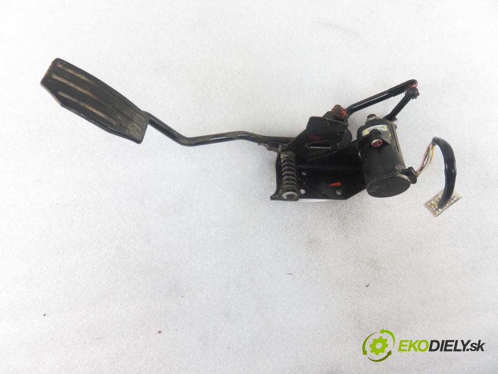 OPEL FRONTERA A (5_MWL4) TERENOWY 1997 85,00 2.5 TDS - 25TDS (VM41B) 2499,00 Potenciometer plynu 0205001055 ; 91153350 (Pedále)