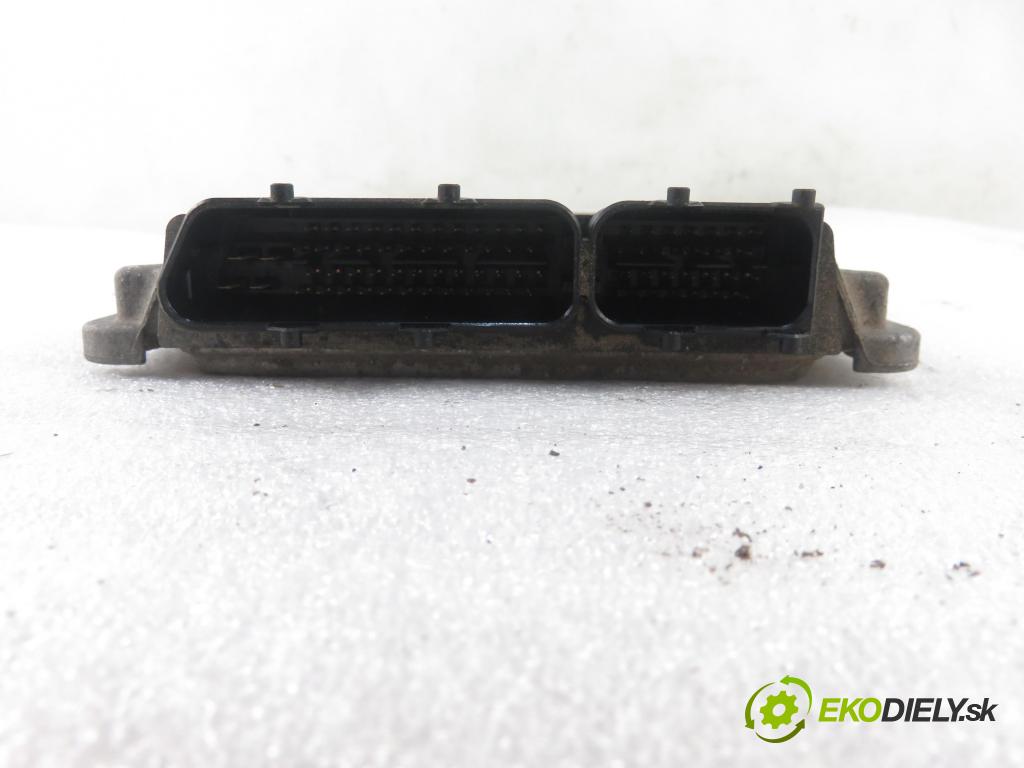 FIAT PANDA (169_) SEDAN 2009 40,00 1.1 54 - 187 A1.000 1108,00 Riadiaca jednotka Motor 51793113 ; IAW4AFSS