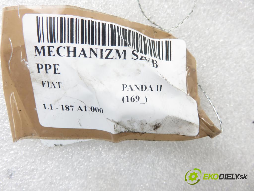 FIAT PANDA (169_) SEDAN 2009 40,00 1.1 54 - 187 A1.000 1108,00 mechanismus oken PPE