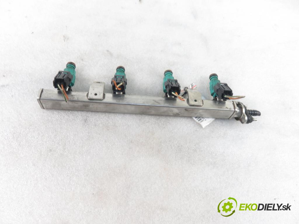 HYUNDAI i20 (PB, PBT) HB 2010 57,00 1.2 - G4LA 1248,00 Lišta vstrekovacia 3531003000 (Vstrekovacie lišty)